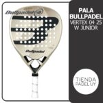 Pala de Padel Bullpadel Vertex 04 25 W Junior

Precio: USD 160

Concebida para jugadoras junior con un alto nivel de juego.

Conquista la pista con la Bullpadel Vertex 04 25 W Junior, la pala de Delfi Brea adaptada para futuras campeonas. Cuenta con una superficie similar a una pala de adulto, favoreciendo el aprendizaje del jugador.

Con forma de diamante, su núcleo externo se compone de fibra de vidrio Polyglass, y el núcleo interior está compuesto de goma Evalastic. Su marco CarbonTube es de fibra de carbono 100%.

Dispone de un corazón Vertex que aporta máxima potencia y una perfecta distribución de los pesos, eliminando las vibraciones.

Características:
Tipo de Jugador: Junior Avanzado
Forma: Diamante
Balance: Medio
Marco: CarbonTube – Fibra de carbono 100%
Núcleo exterior: Fibra de vidrio Polyglass
Núcleo interior: Goma Evalastic
Tipo de pala: Control (95%) y Potencia (95%)
Perfil: 35 mm
Peso: 335-340 grs.

TPUY 

#bullpadeljunior #padeljunior #bullpadel #padeluruguay #vertexjunior #vertex04junior